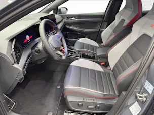 VW Golf VIII 2.0 TSI GTI DSG