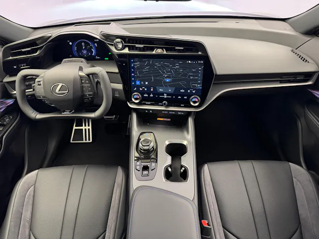 Lexus RZ 550e F Sport
