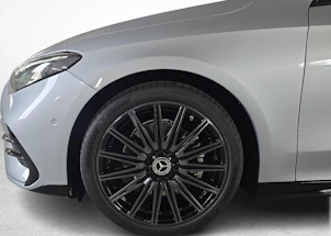 Fahrzeugbild MERCEDES-BENZ CLA 350 4MATIC Shooting Brake EQ Technology AMG Line Plus