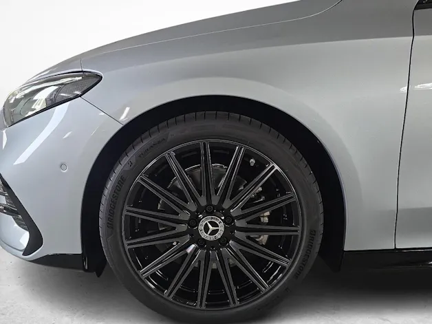MERCEDES-BENZ CLA 350 4MATIC Shooting Brake EQ Technology AMG Line Plus
