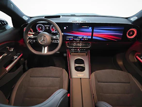 https://vehicle.imgix.net/4145750/8d4b462c-a322-4a94-b85e-a09b55add97e.jpg