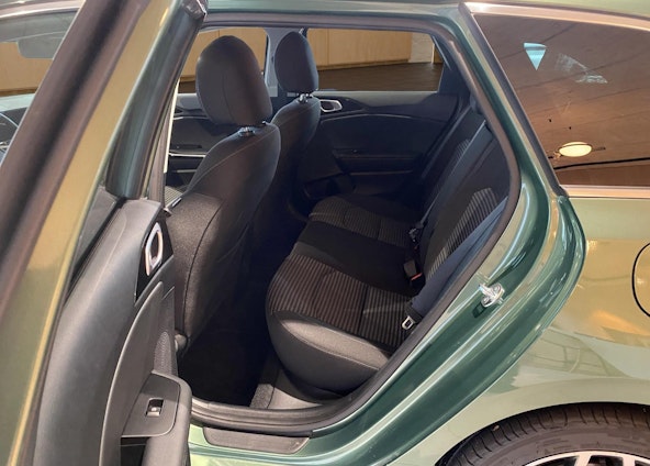 Fahrzeugbild 10 Fahrzeugbild 10