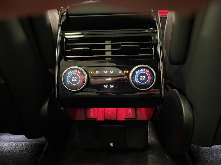 Vehicle image LAND ROVER RANGE ROVER SPORT