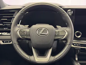 Lexus RX 450h+ Excellence