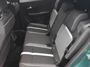 Opel Frontera 1.2 T HEV 145 GS