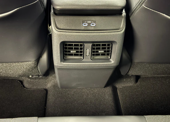 Fahrzeugbild 14 Fahrzeugbild 14