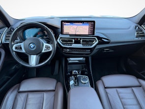 Vehicle image BMW X3 30e xDrive SAG