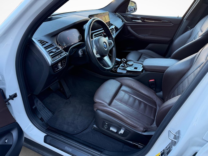 Vehicle image BMW X3