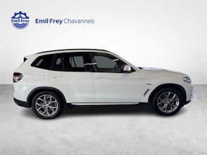 Vehicle image BMW X3 30e xDrive SAG