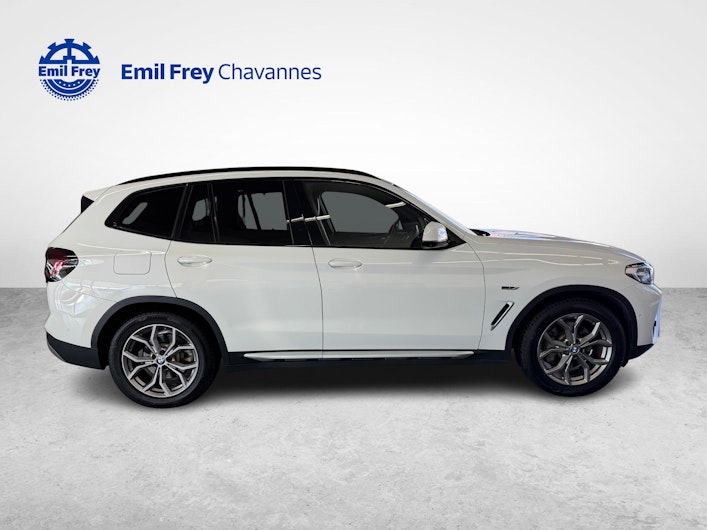 Vehicle image BMW X3