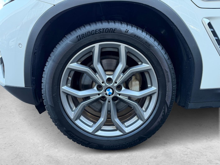 Vehicle image BMW X3