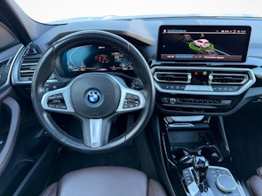 Vehicle image BMW X3 30e xDrive SAG