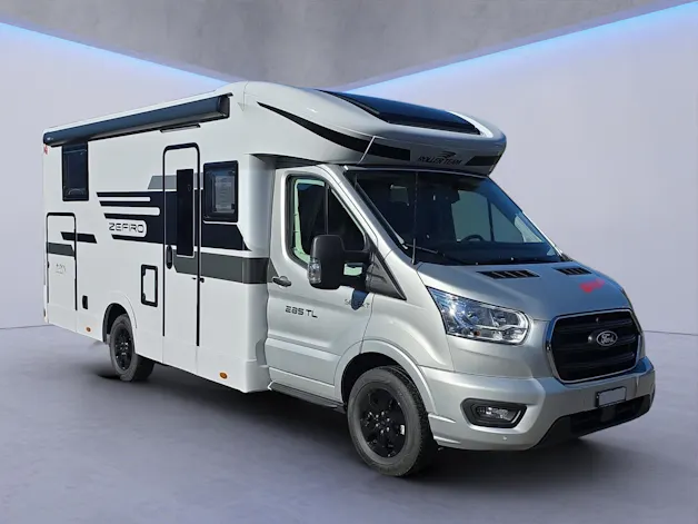 Ford Transit Roller Team Zefiro 285TL für 5 Personen