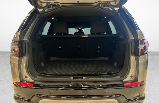 Vehicle image 12 Vehicle image 12