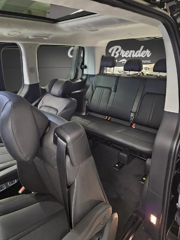 Hyundai Staria Premium 1.6 GDi HEV Vertex