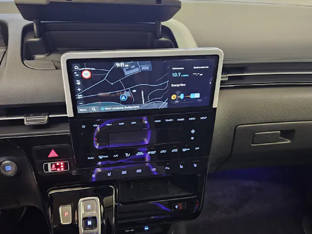 Hyundai Staria Premium 1.6 GDi HEV Vertex