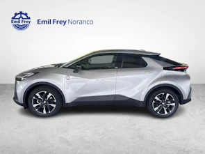 Fahrzeugbild TOYOTA C-HR 2.0 HEV Swiss Edition 4x4 leasing da 0.99% e ruote invernali incluse