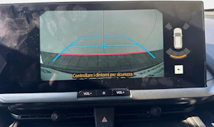 immagine del veicolo TOYOTA C-HR 2.0 HEV Swiss Edition 4x4