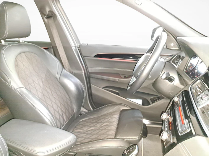 Fahrzeugbild BMW X1
