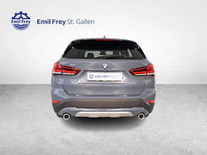 https://vehicle.imgix.net/4145968/b9ae19f6-1177-4b70-8bb3-bc24429af56e.jpg