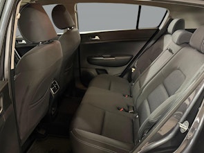Fahrzeugbild KIA Sportage 2.0 CRDi Trend