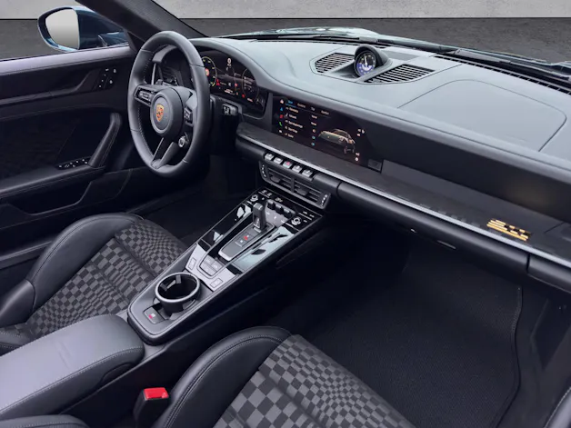 Porsche 911 Spirit 70 PTS