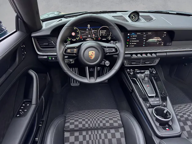 Porsche 911 Spirit 70 PTS