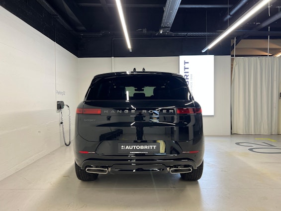 Vehicle image 8 Vehicle image 8