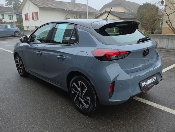 Vehicle image 29 Vehicle image 29