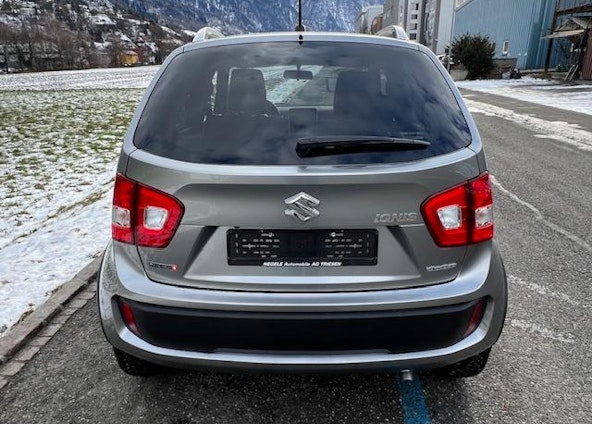 Vehicle image 6 Vehicle image 6