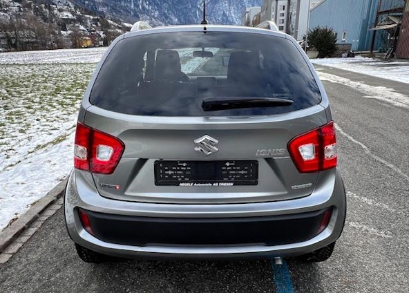 Vehicle image 10 Vehicle image 10