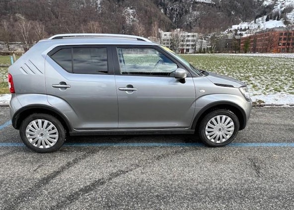 Vehicle image 14 Vehicle image 14