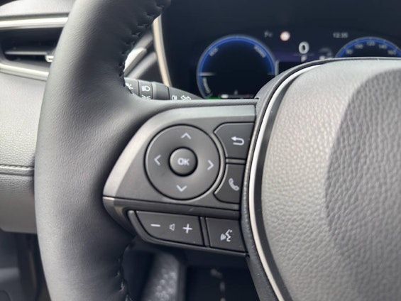 Vehicle image 7 Vehicle image 7