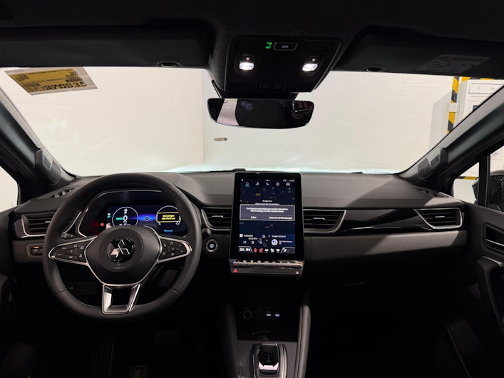 Vehicle image MITSUBISHI GRANDIS