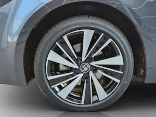 Toyota Corolla Touring Sports 2.0 HSD Trend inkl. Winterräder und Gratisservice 4 Jahre / 60000 Km ab 1. IV