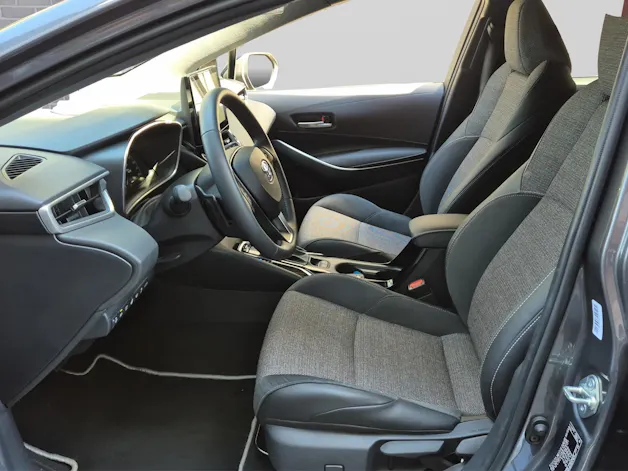 Toyota Corolla Touring Sports 2.0 HSD Trend inkl. Winterräder und Gratisservice 4 Jahre / 60000 Km ab 1. IV