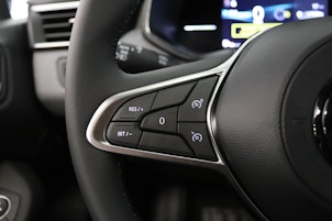 Vehicle image MITSUBISHI Colt 1.6 HEV Invite