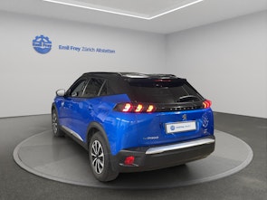 Vehicle image PEUGEOT 2008 e-Business