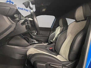 Vehicle image PEUGEOT 2008 e-Business