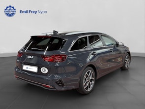 Vehicle image KIA Ceed SW 1.5 T-GDi MHEV Power