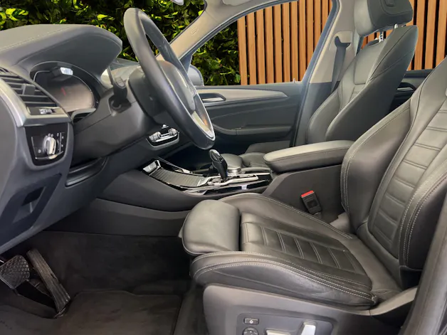 BMW iX3 Impressive (CH)