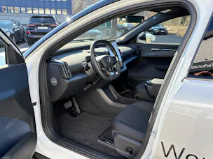Volvo EX30 E60 Twin Ultra Performance AWD