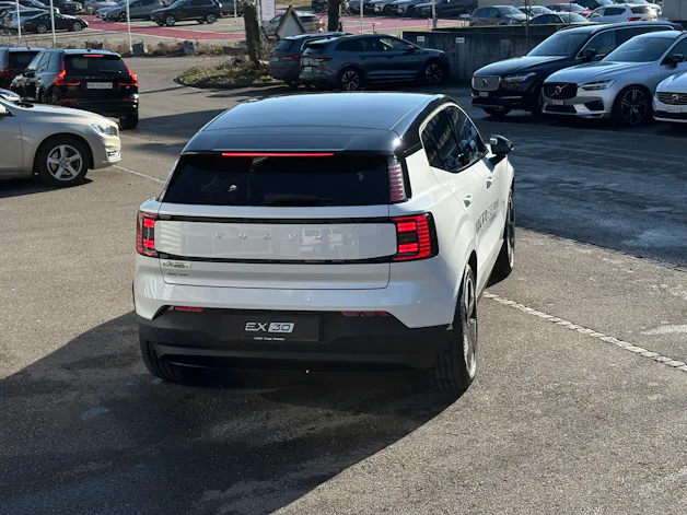 Volvo EX30 E60 Twin Ultra Performance AWD