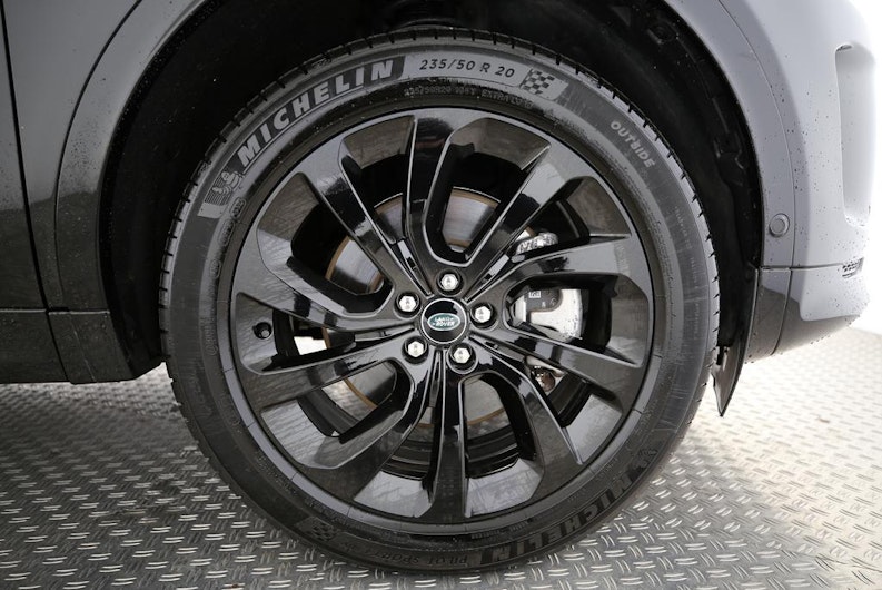 Vehicle image LAND ROVER DISCOVERY SPORT