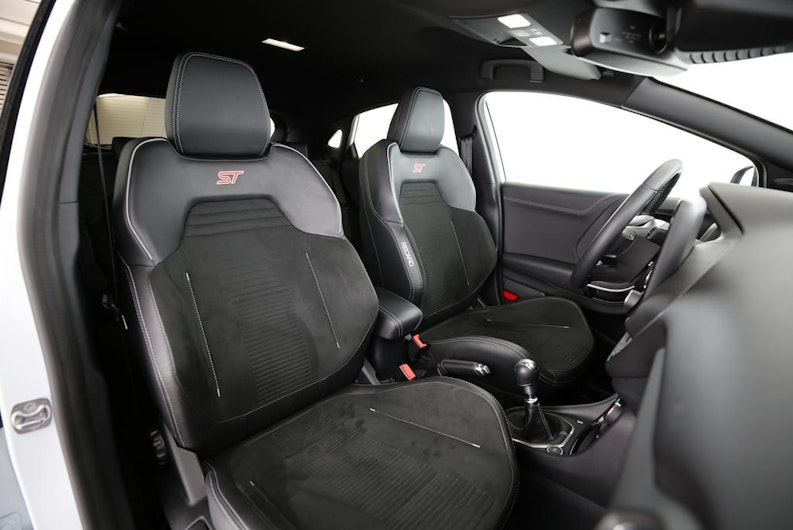 Vehicle image FORD PUMA