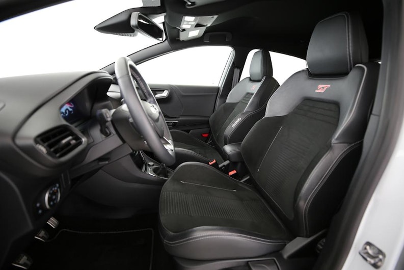 Vehicle image FORD PUMA