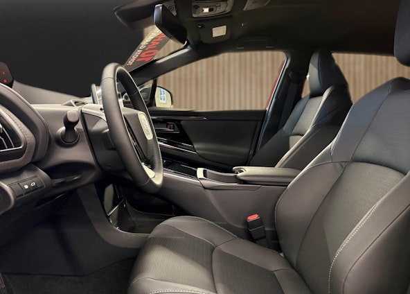 Vehicle image 10 Vehicle image 10