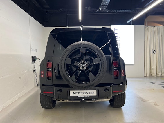 Vehicle image 9 Vehicle image 9