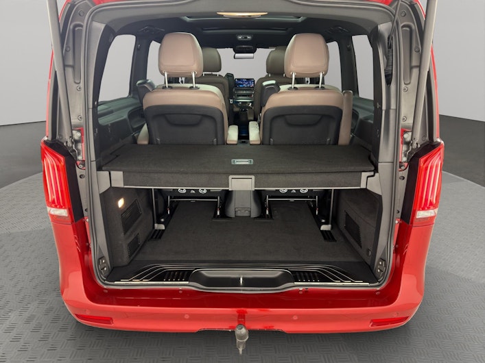 Vehicle image MERCEDES-BENZ V-CLASS