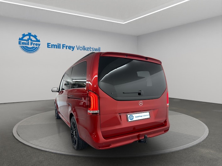 Vehicle image MERCEDES-BENZ V-CLASS